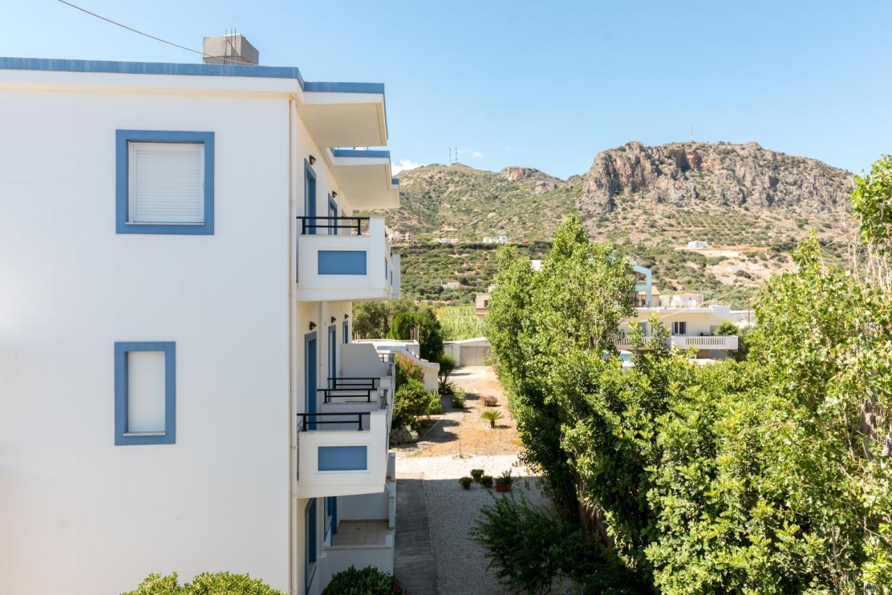Anthea Apartments Palaiochora Eksteriør billede